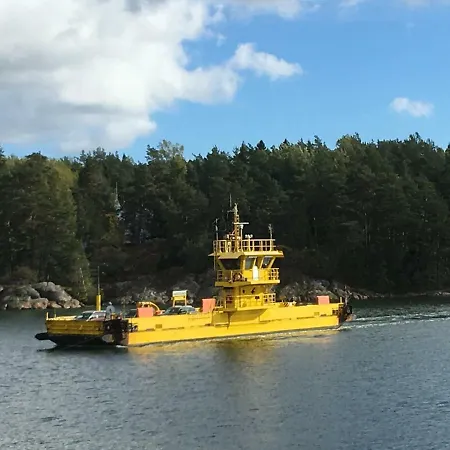 Ξενοδοχείο με διαμερίσματα Sofia Baroesund 3*